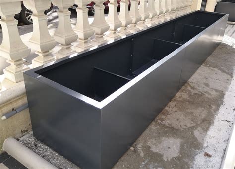 long aluminum outdoor planter boxes